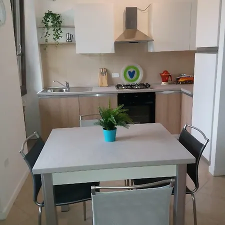Apartment Acquario Salo